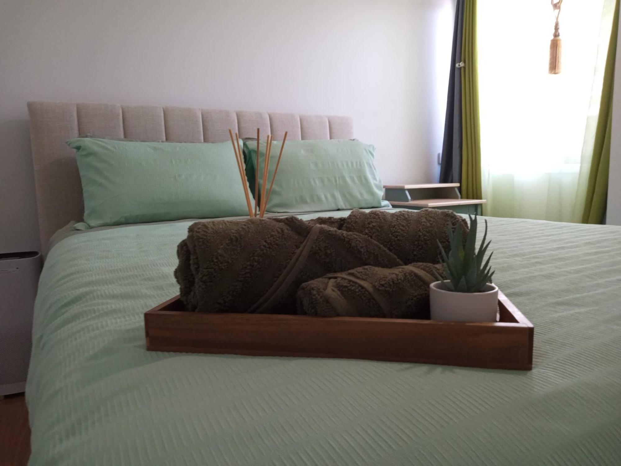 Homestay La Casa In Warner Lakes - A Boutique - A Welcoming *